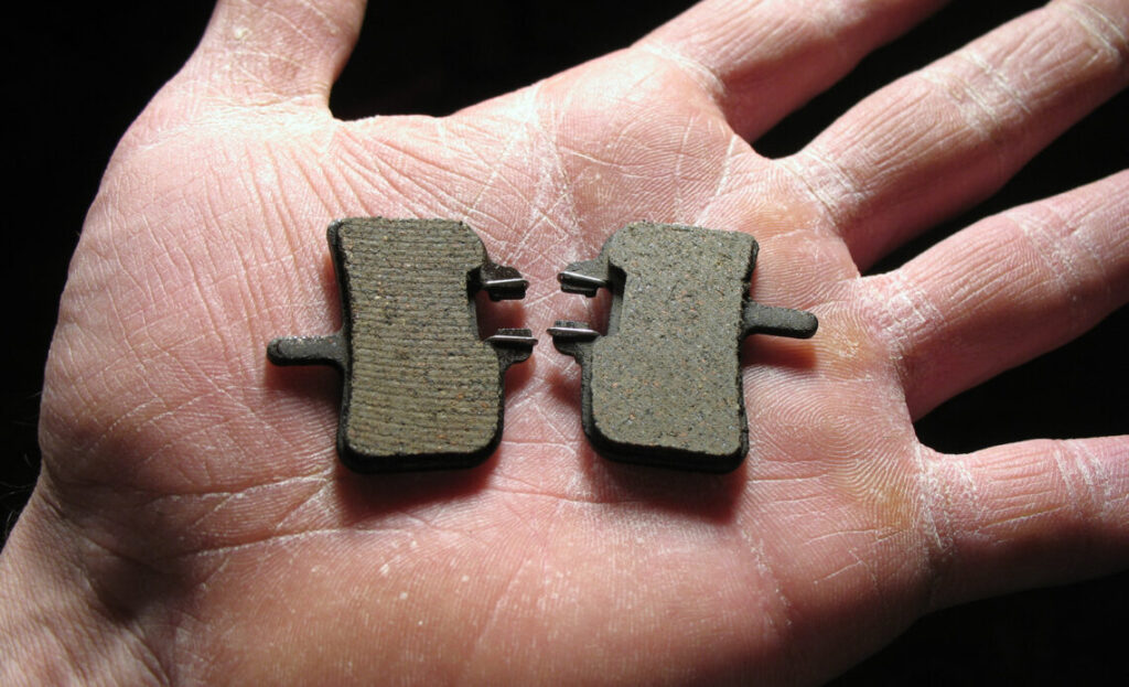 Tudo o que você precisa saber sobre pastilhas de freio para bicicletas - Bike Registrada