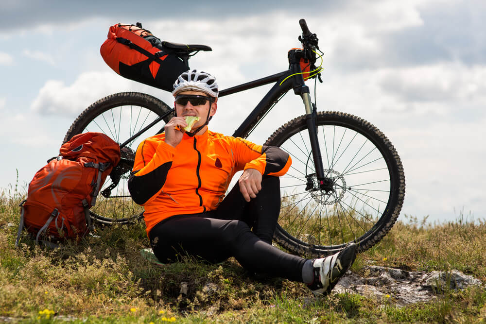 Por que a alimentação para ciclistas é fundamental? - Bike Registrada